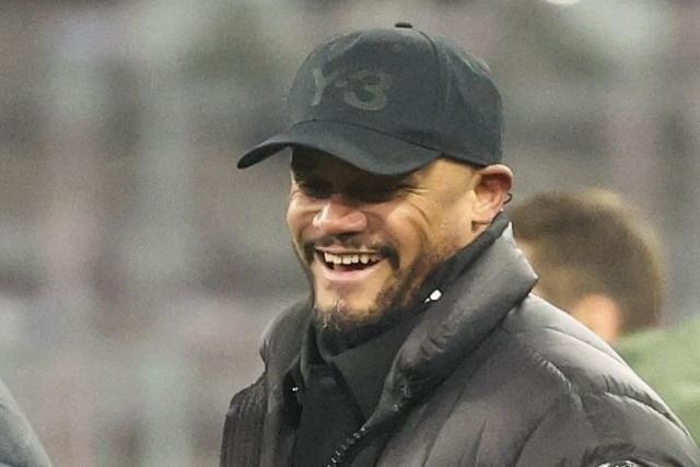 开云在线开户-孔帕尼：不认为上半场对手踢得更好；得在强度和消耗间找平衡